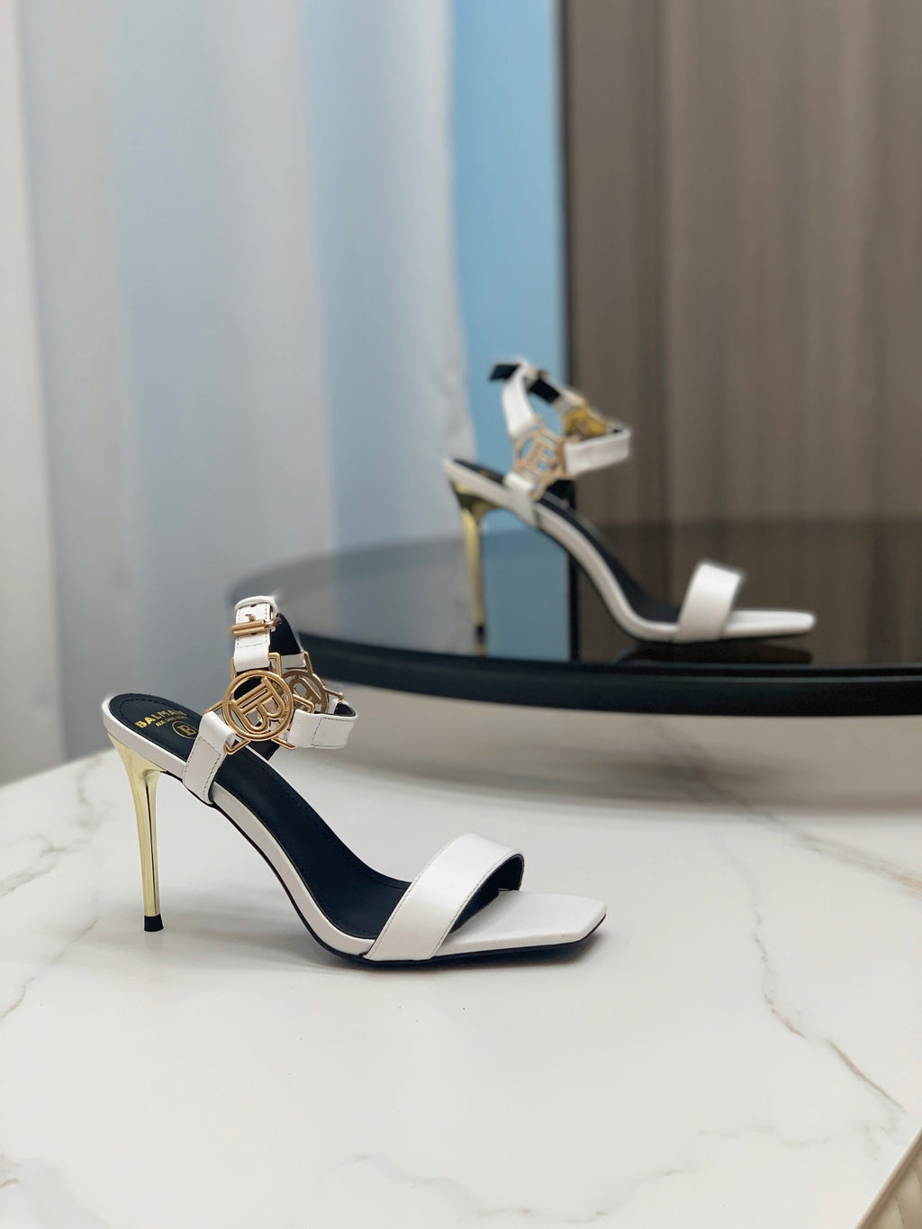 BALMAIN 25S HIGH HEELS WITH B METAL DETAIL 95MM IN LIGHT GRAY CALFSKIN
