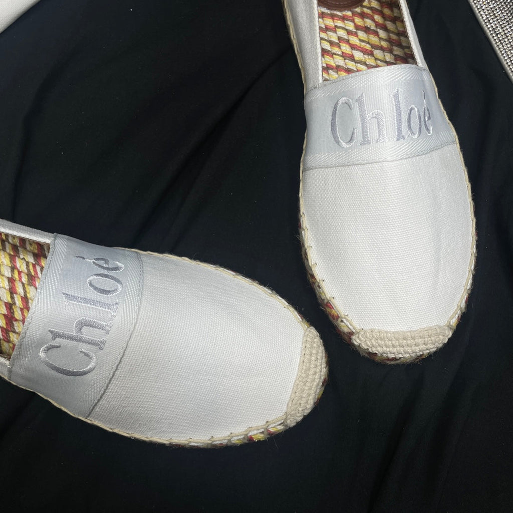 WOVEN LOAFER IN WHITE DENIM AND COLORFUL RAFFIA