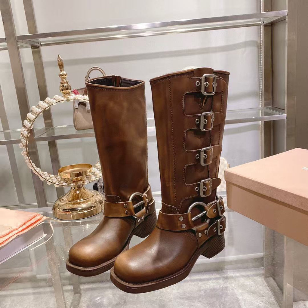 THICK-SOLED BUCKLE BOOTS IN BRORN CALFSKIN
