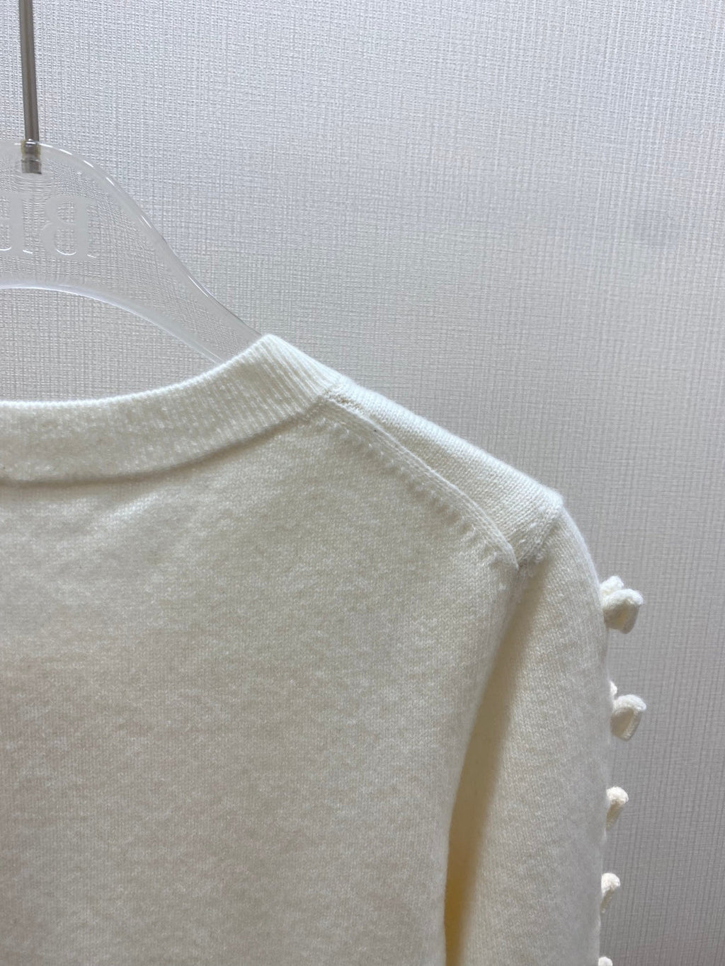 CHANEL 25S SHORT-SLEEVE ROUND-NECK KNIT CARDIGAN 317