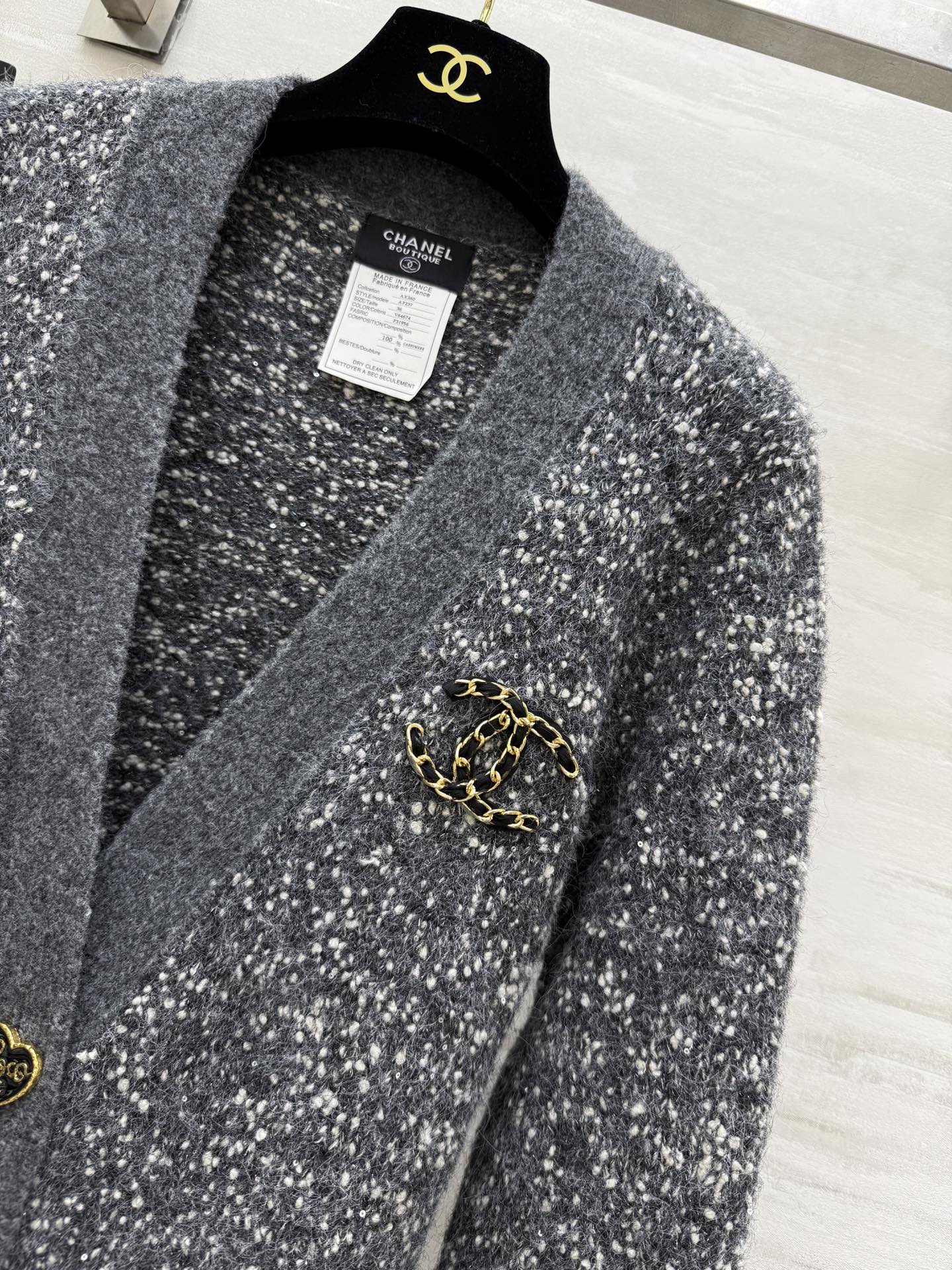 CHANEL 25S KNITTED CARDIGAN 272
