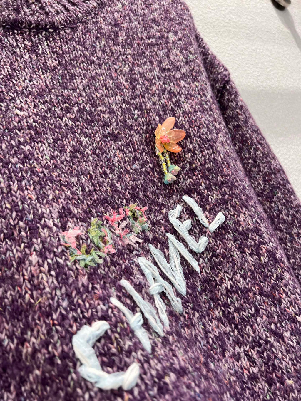 CHANEL 25S KNITTED CASHMERE SWEATER 232683