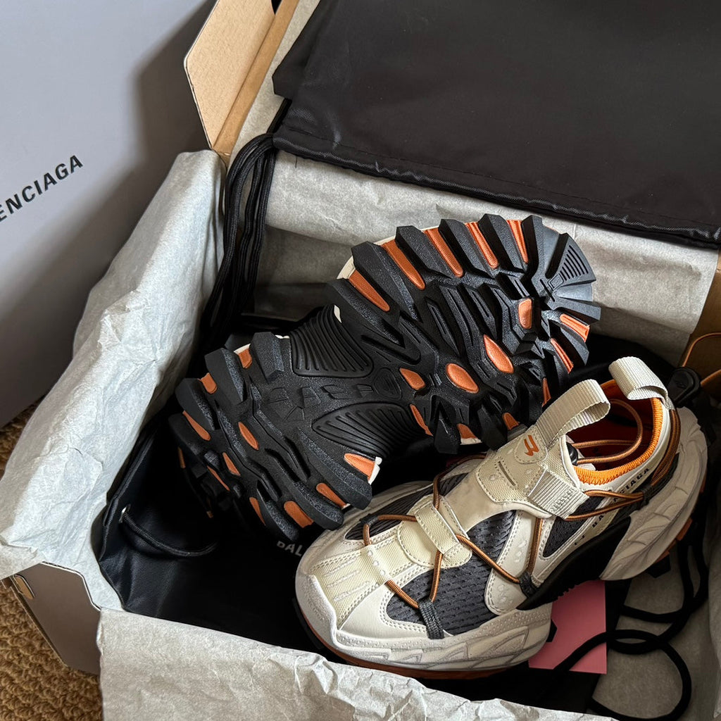 HIKE SNEAKER IN BEIGE AND ORANGE MESH, POLYURETHANE AND POLYESTER