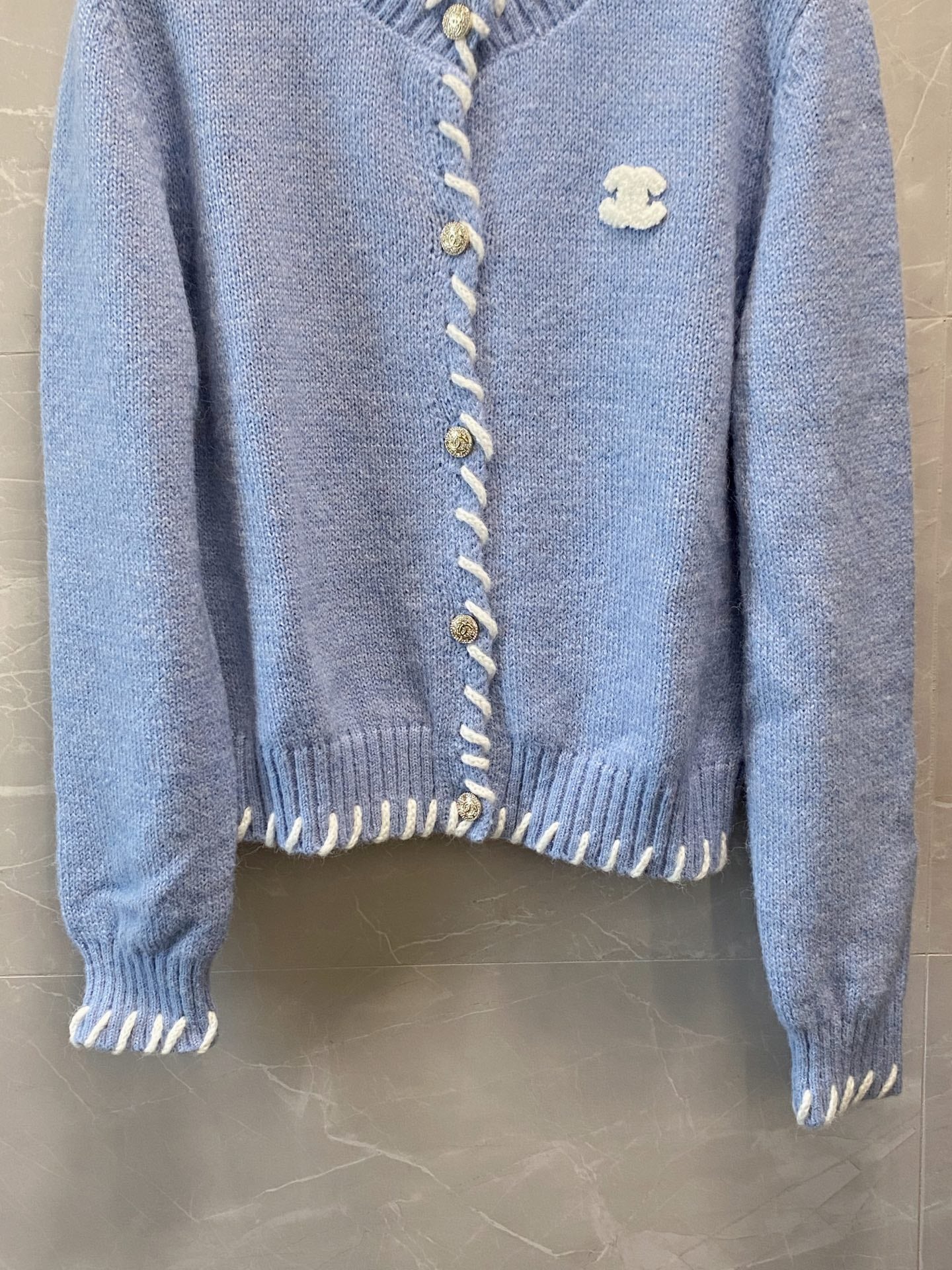 CHANEL 26S CARDIGAN JACKET 657