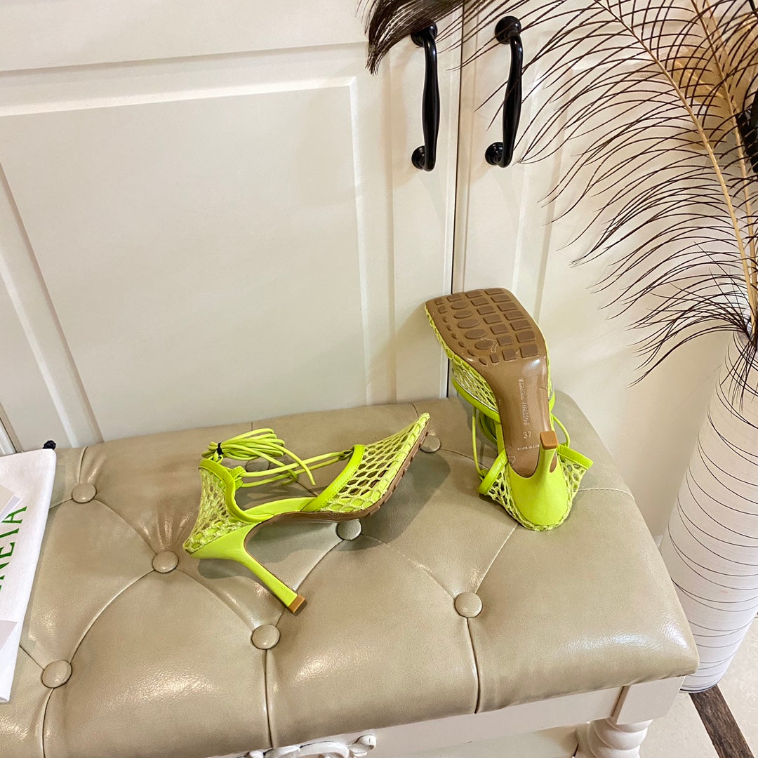 BOTTEGA VENETA STRETCH LACE-UP SANDAL IN NEON GREEN METALLIZED MESH AND LEATHER 9 CM